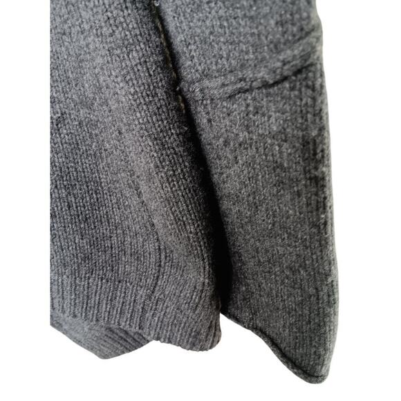 Brochu Walker 100% Cashmere Gray Knit Cardigan Sweater Jacket Size SP - Picture 12 of 16
